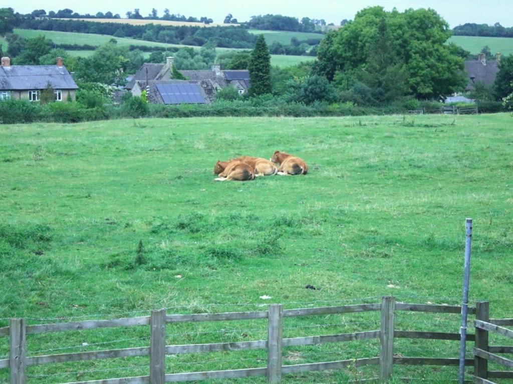 Stone House Bed & Breakfast Sulgrave Стая снимка